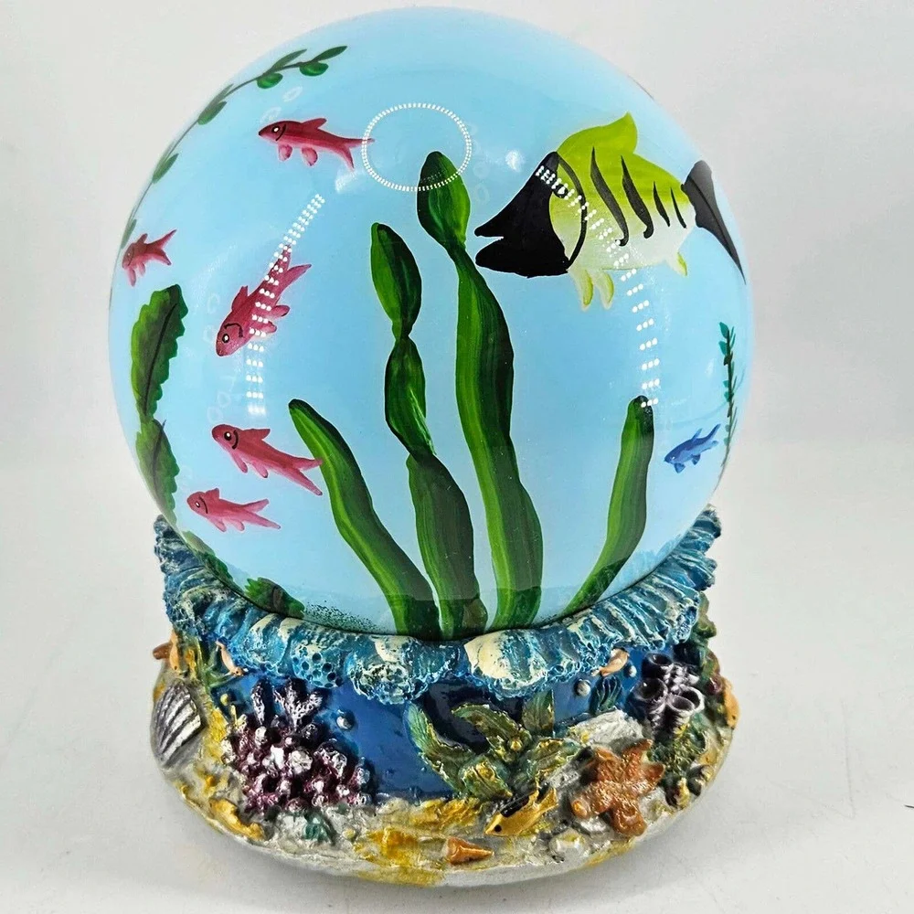unmarked tropical aquarium